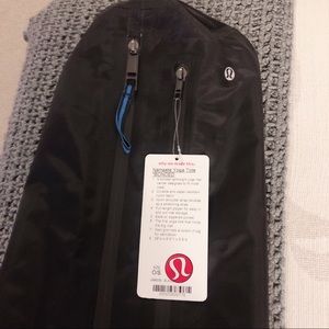 Lululemon Namaste Yoga Tote *Bonded
Black